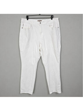 Judy Blue Womens Boyfriend Fit High Rise Jeans Size 22W White Stretch Minimalist